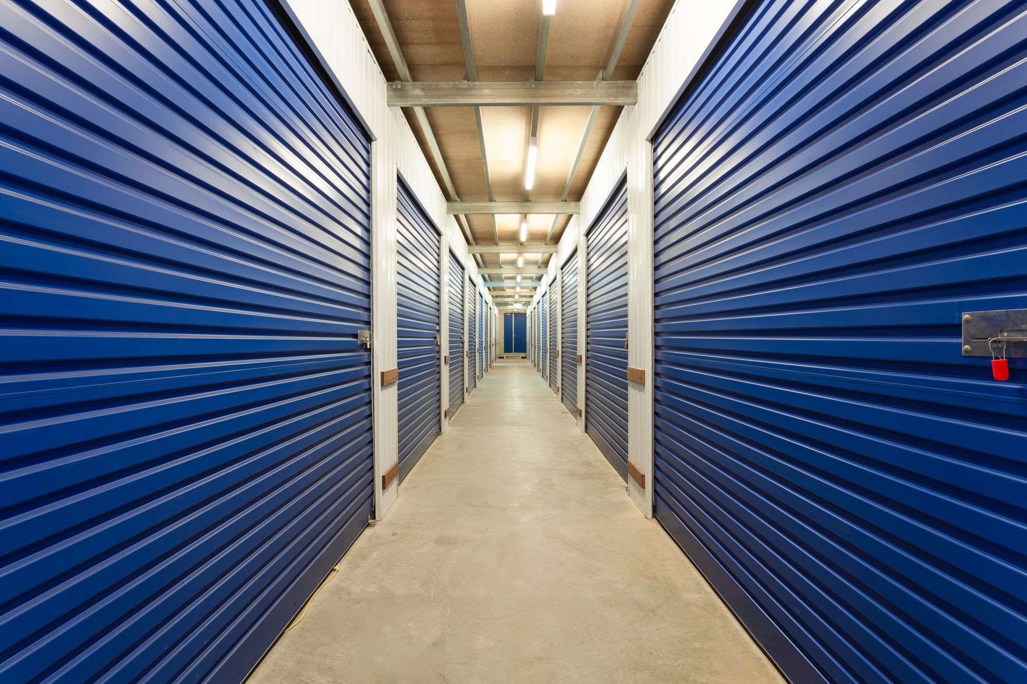 Storage & Warehousing